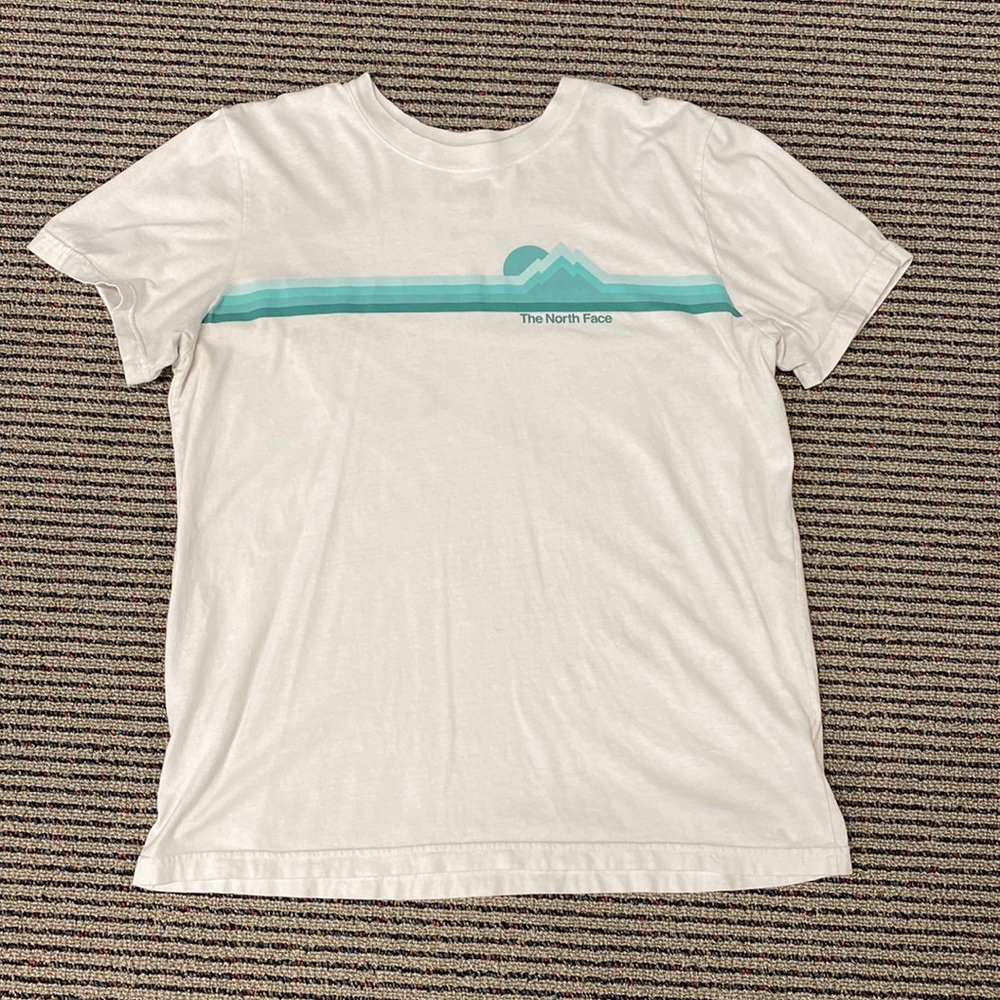 Men’s The North Face T-Shirt Size XL